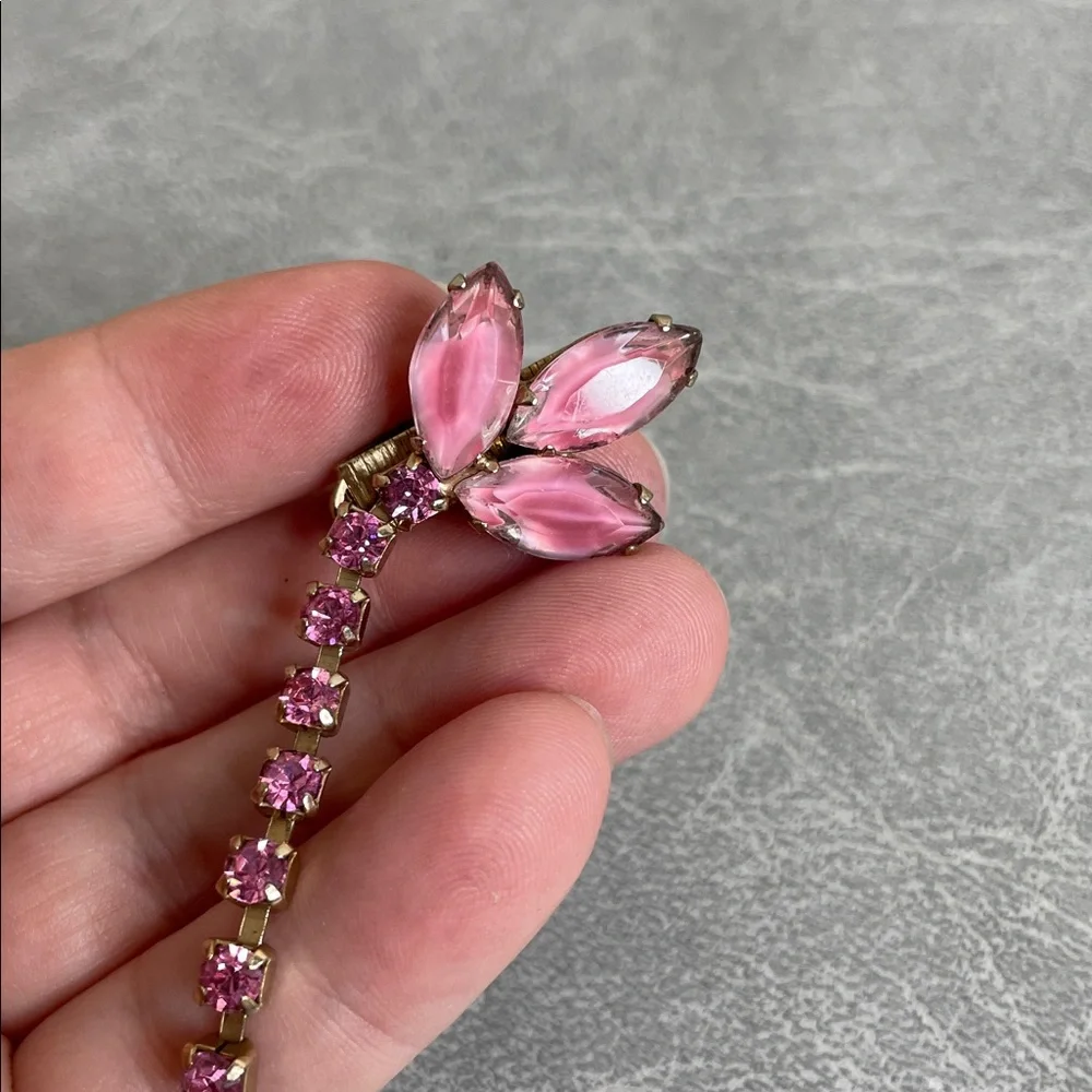 Vintage 50s Pink Crystal Cardigan Sweater Clip/Guard
